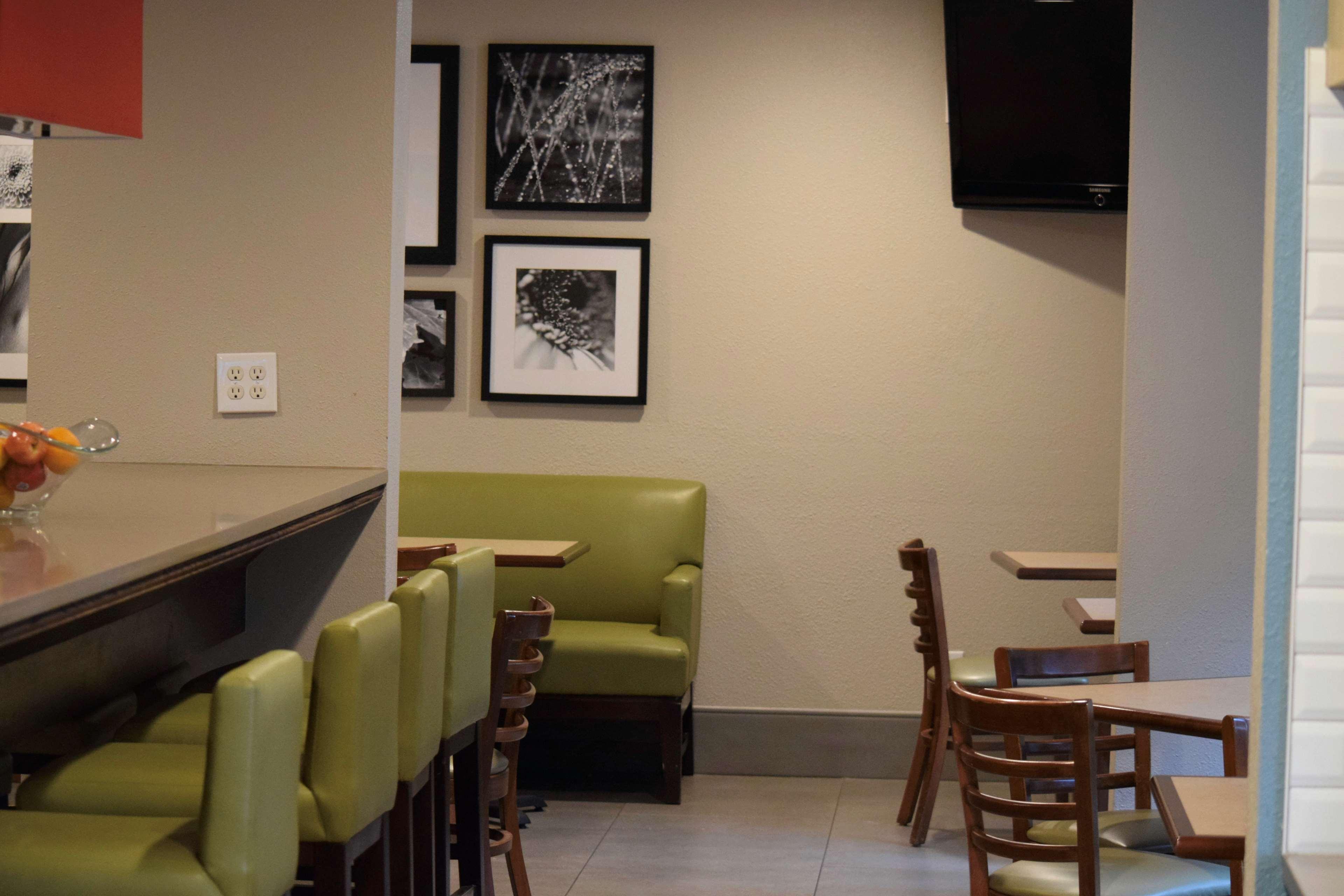 Country Inn & Suites By Radisson, Lincoln North Hotel And Conference Center, Ne Eksteriør bilde